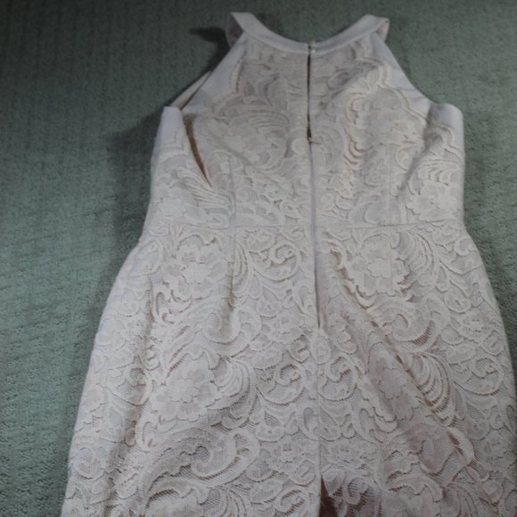 Tahari ASL Size 6 Pale Pink Lace Halter Dress - Picture 2 of 5